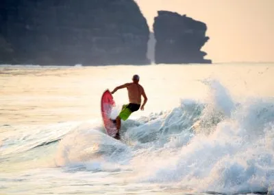 K59 split rock and surfer